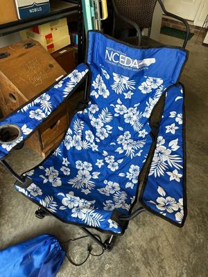 6 Outdoor Folding Chairs Lot (G)