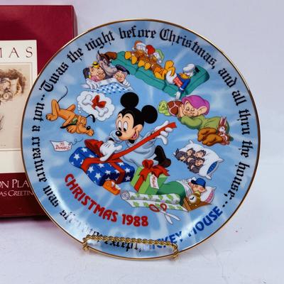 Vintage Disney 1988 Fourth Limited Edition Mickey Mouse Christmas Plate