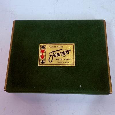 Sale Photo Thumbnail #208: cards in good sealed condition