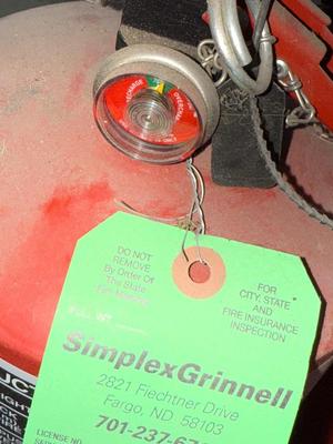 G51-gas tank and fire extinguisher