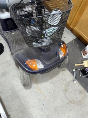 G56-Kymco motorized cart