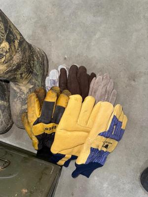 G68-mud boots, work gloves, plus extras