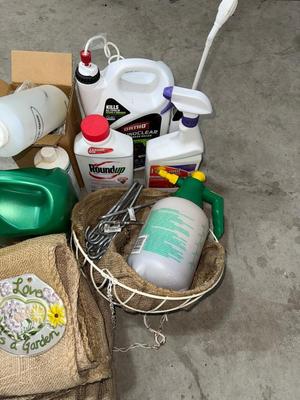 G71-miscellaneous garage lot
