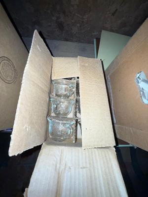 D13-clear glassware