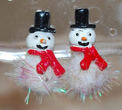 Vintage "Fuzzy" SNOWMAN EARRINGS Pair (1" x ½") with Black Hats and Red Ribbons and Stud Style Clasp