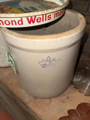 D115-crock plus extras