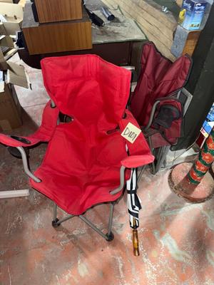 D101-2 camp chairs and an umbrella