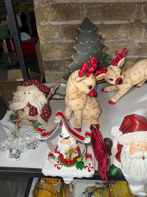 D97-Christmas decor