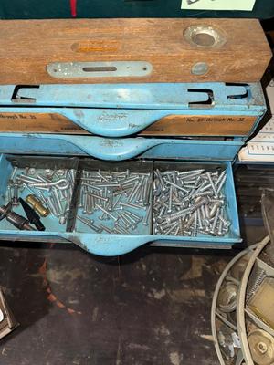 D87-workbench organizers