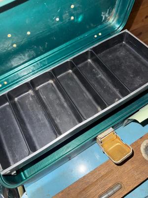 D87-workbench organizers