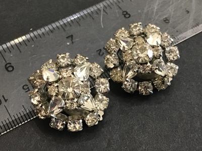 Vintage Rhinestone Clip on Earrings