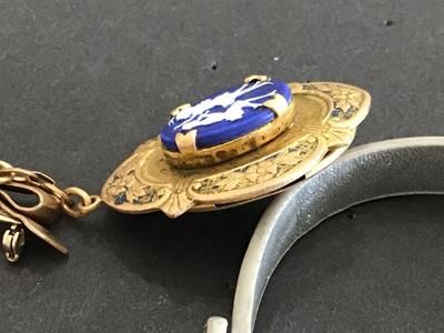 Antique Pat Pending Victorian Locket Blue Stone type