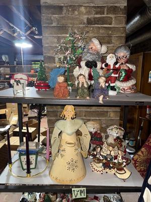D74-large holiday lot