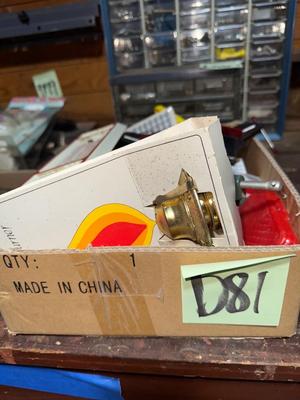 D74-large holiday lot
