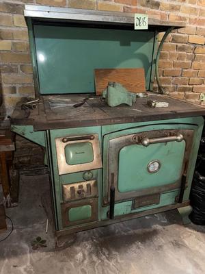 D68-Old stove-very heavy