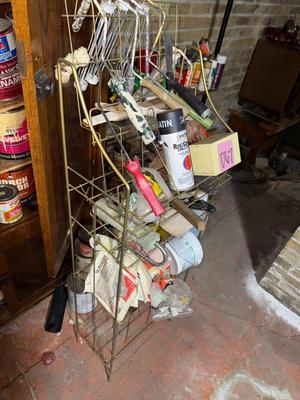 D67-Metal shelf and contents