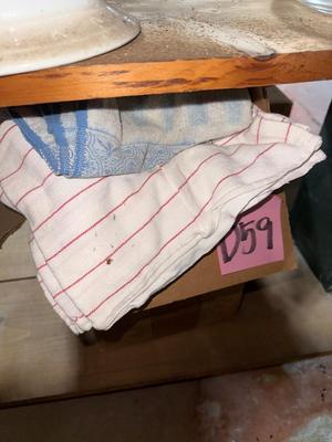 D59- Shop towels