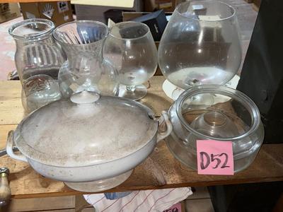 D52-basement glassware