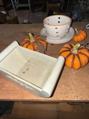 D49-Miscellaneous basement decor