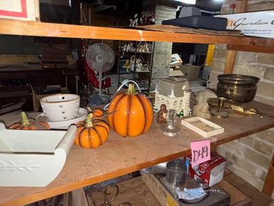 D49-Miscellaneous basement decor
