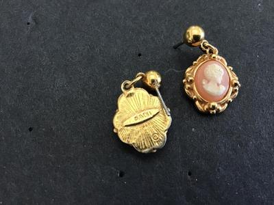 Avon Cameo Earrings