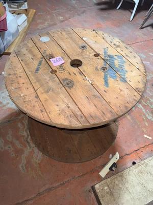 D38-Large Wooden spool