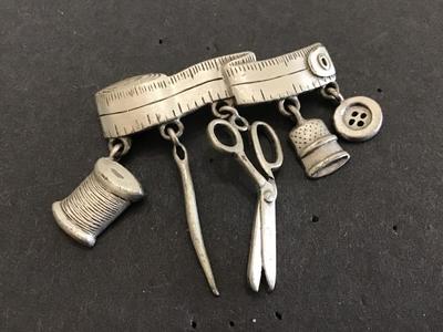 JJ Vintage Sewing Brooch