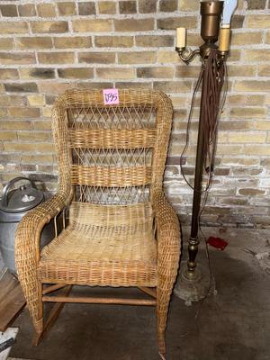 D35-wicker chair and floor lamp