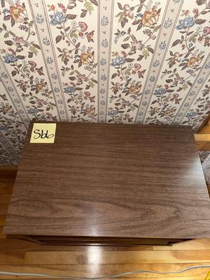 S66-nightstand