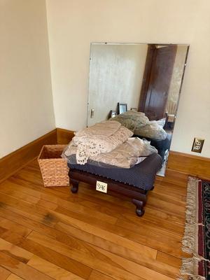 S48-ottoman and mirror plus extras