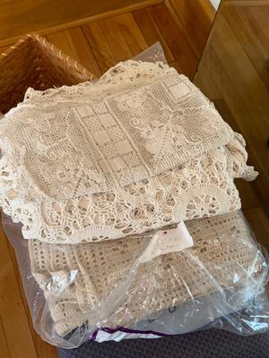 S48-ottoman and mirror plus extras
