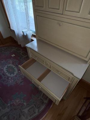 S36-Storage/desk