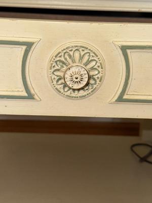 S32-nightstand
