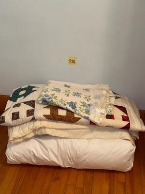 S28-quilt and blankets