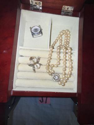 Sale Photo Thumbnail #106: J7-jewelry box with miscellaneous jewelry