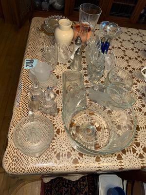 Sale Photo Thumbnail #164: P112-glassware miscellaneous