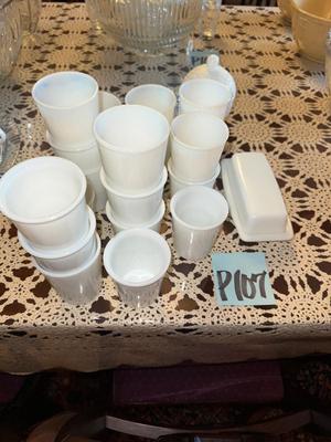 Sale Photo Thumbnail #179: P107-miscellaneous glassware