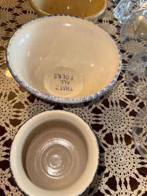 Sale Photo Thumbnail #186: P106-miscellaneous ceramic lot