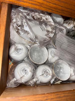 Sale Photo Thumbnail #226: P93-drawer contents – dishes