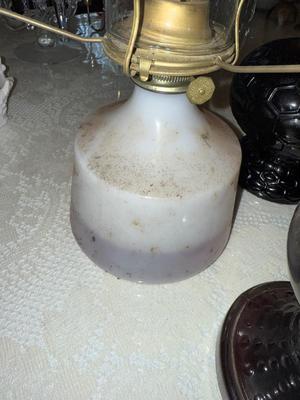 Sale Photo Thumbnail #432: P34-Lamps and parts