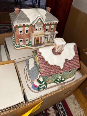 Sale Photo Thumbnail #457: P28-Lefton Holiday Village