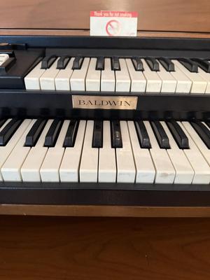 Sale Photo Thumbnail #558: P6-Organ and lamp