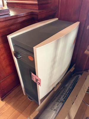Sale Photo Thumbnail #585: E15-Air purifier