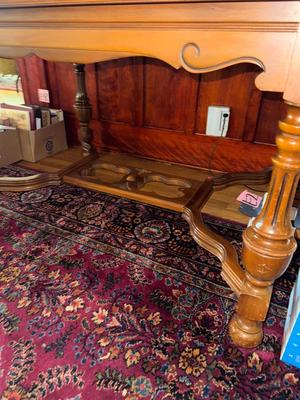 Sale Photo Thumbnail #625: E5-Beautiful Table