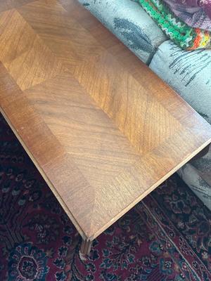 Sale Photo Thumbnail #659: M95-Coffee Table

Beautiful piece!! top lifts off to place doily or cloth or items between