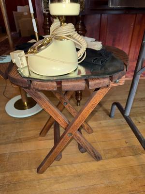 Sale Photo Thumbnail #705: M86-Small table and extras