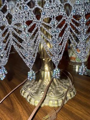 Sale Photo Thumbnail #714: M83-Gorgeous lamp and shade shawl