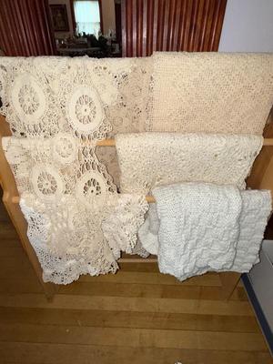 Sale Photo Thumbnail #771: M71-Quilt rack and linens
