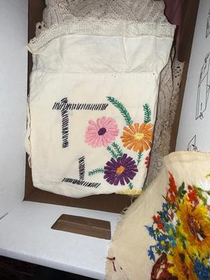 Sale Photo Thumbnail #773: M70- Box of linens
