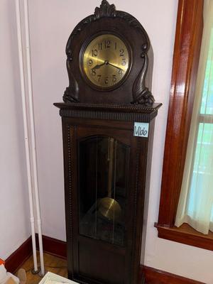 Sale Photo Thumbnail #782: M66-Large Grandfather Clock

80 1/2 inches tall

23 1/4 inches long

12 and three-quarter inches wide